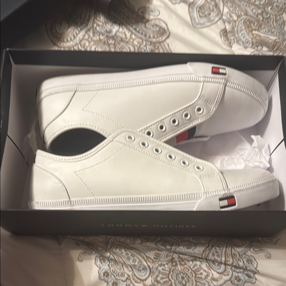 Tommy Hilfiger Women's White Sneakers